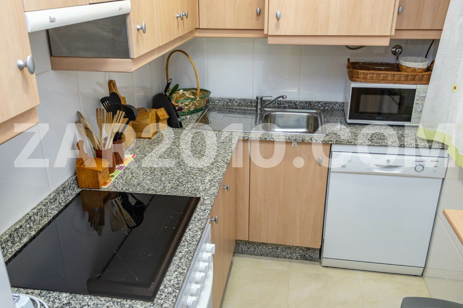 2 bedroom Apartment for sale in Garrucha with garage - € 185,000 (Ref: 10041939)