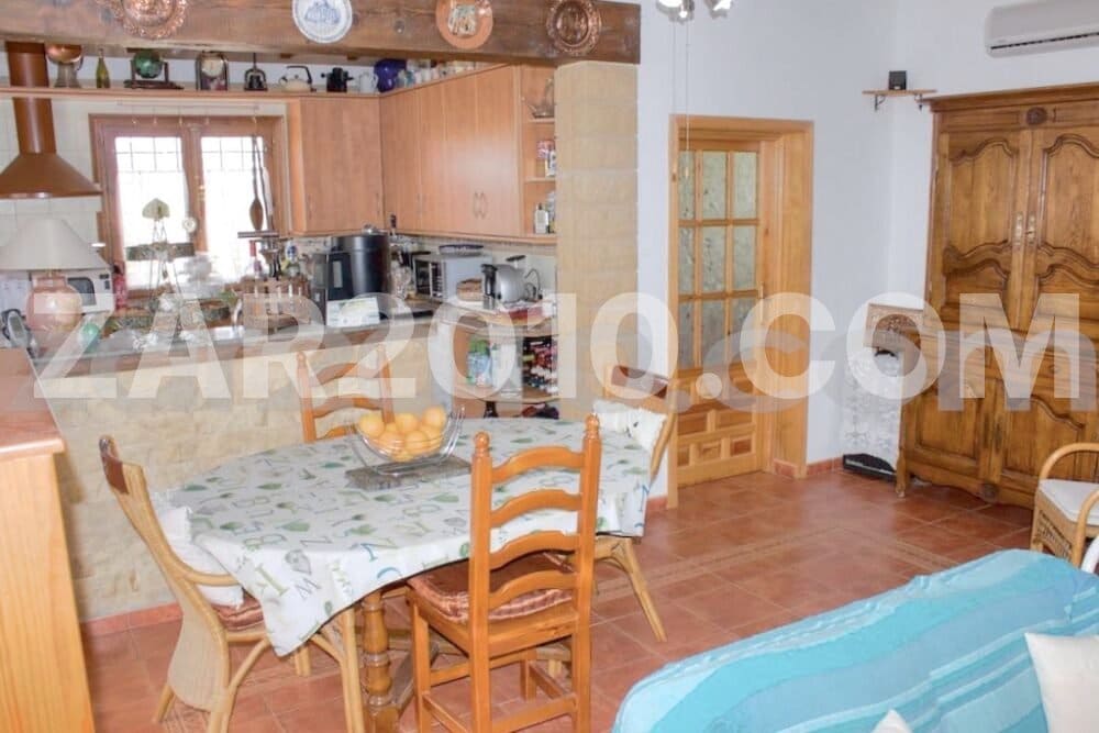 4 soveværelse Finca/Landehus til salg i Antas med garage - € 260.000 (Ref: 3751679)