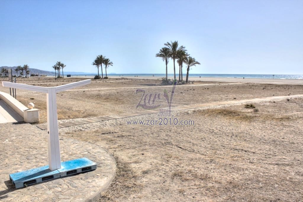 Kommersiell til salgs i Vera - € 140 000 (Ref: 3751684)