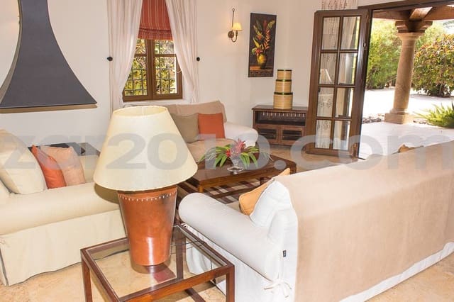 4 chambre Villa/Maison à vendre à Vera avec piscine garage - 1 150 000 € (Ref: 4042033)