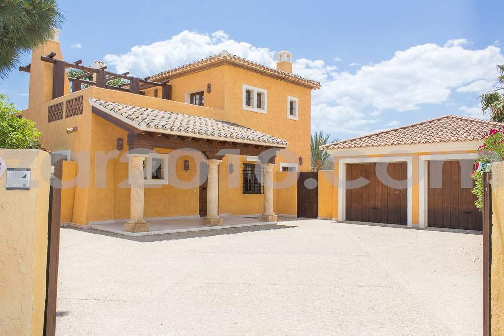 4 soveværelse Villa til salg i Vera med swimmingpool garage - € 1.150.000 (Ref: 4042033)