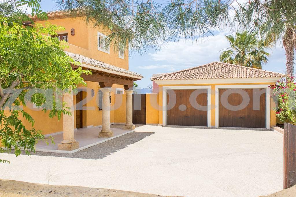 4 soveværelse Villa til salg i Vera med swimmingpool garage - € 1.150.000 (Ref: 4042033)