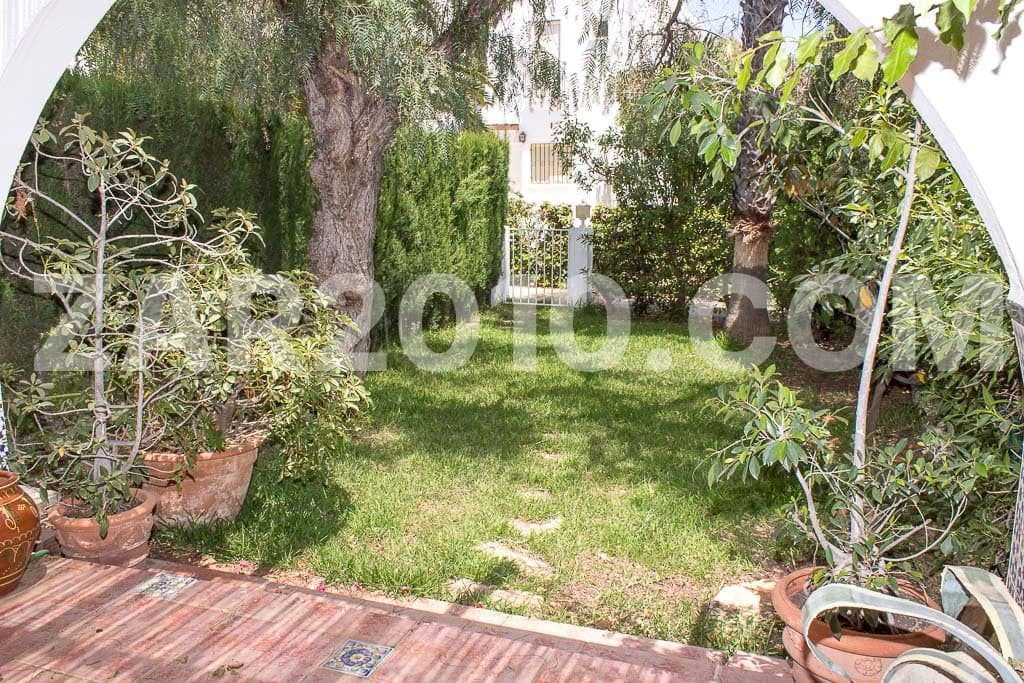 3 Zimmer Villa zu vermieten in Mojacar mit Pool Garage - 1.100 € (Ref: 6083251)