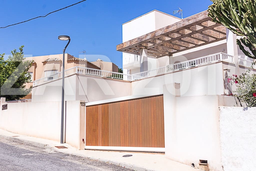 4 bedroom Villa for sale in Mojacar with pool garage - € 790,000 (Ref: 6787862)