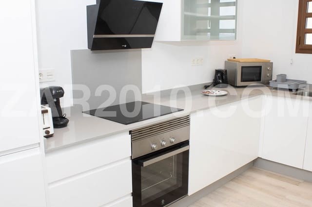 Apartamento de 3 habitaciones en Vera en venta con piscina garaje - 235.000 € (Ref: 7329680)