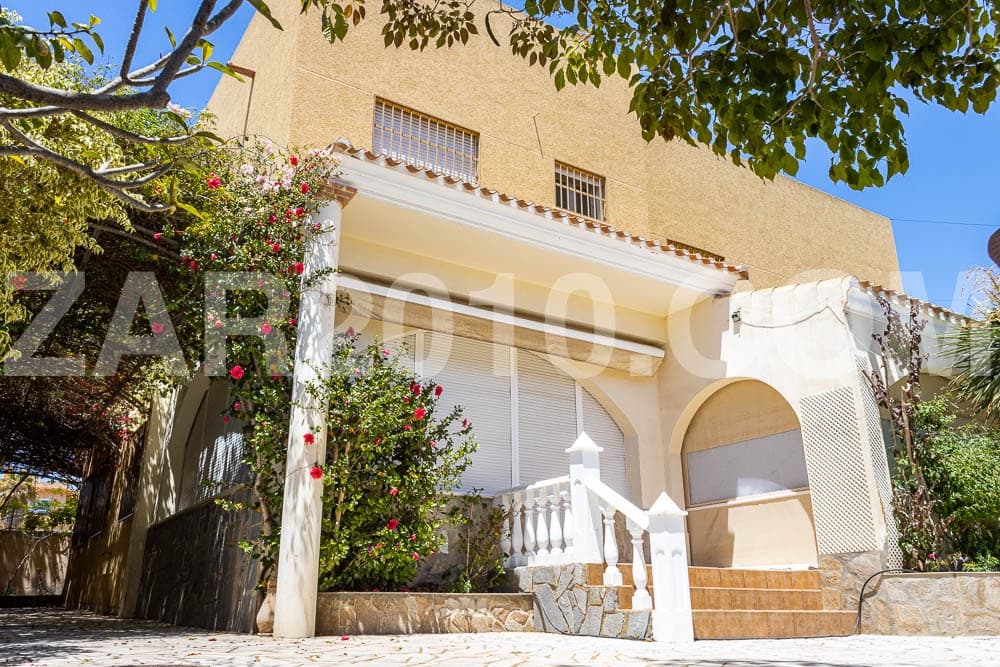 9 soveværelse Villa til salg i Vera med garage - € 595.000 (Ref: 8312677)