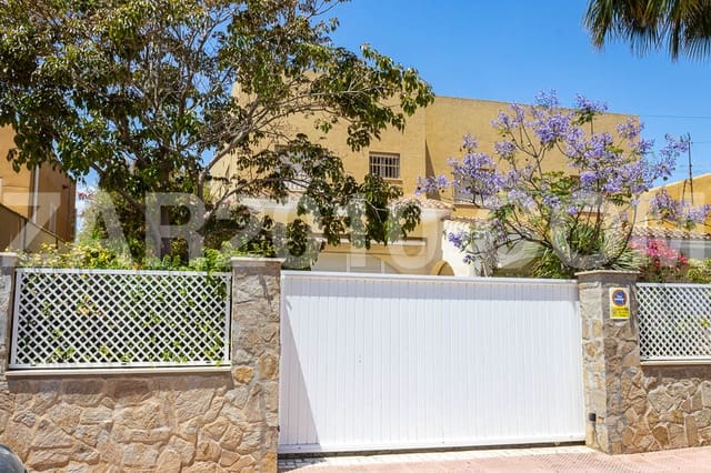 9 soveværelse Villa til salg i Vera med garage - € 595.000 (Ref: 8312677)