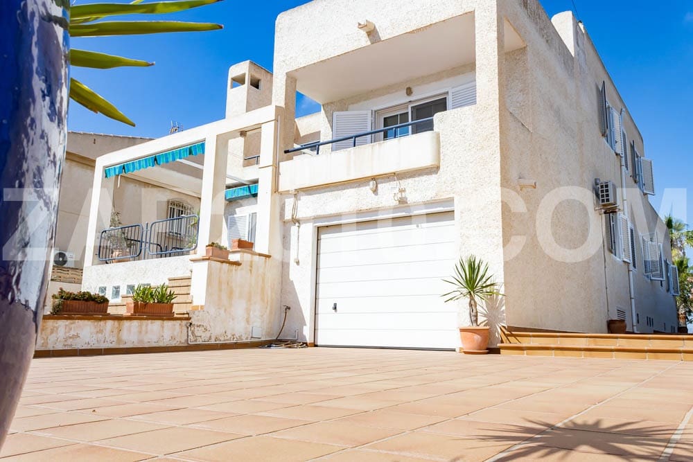 4 sypialnia Willa na sprzedaż w Garrucha z garażem - 550 000 € (Ref: 8545457)