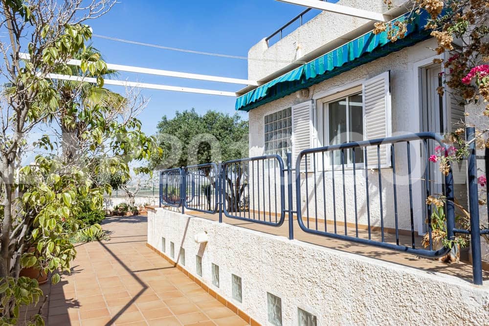 4 sypialnia Willa na sprzedaż w Garrucha z garażem - 550 000 € (Ref: 8545457)