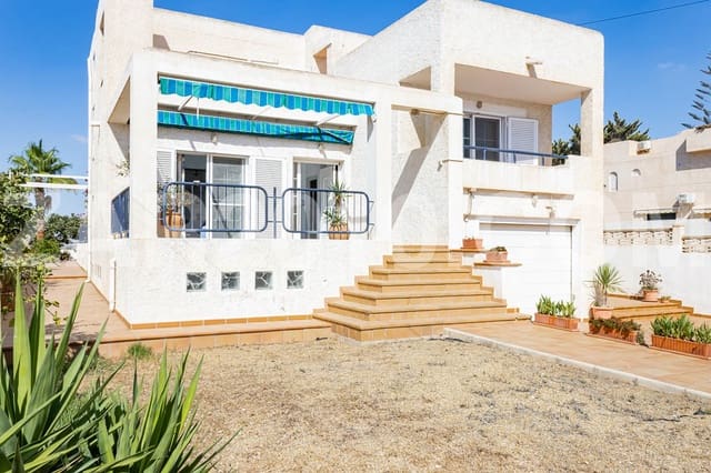 4 sypialnia Willa na sprzedaż w Garrucha z garażem - 550 000 € (Ref: 8545457)