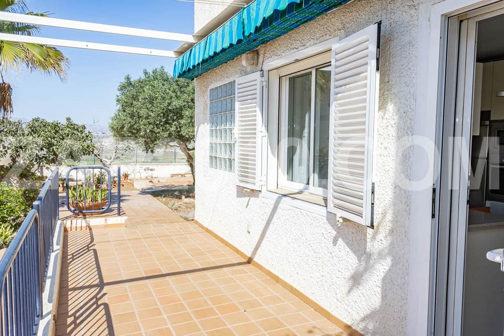 4 sypialnia Willa na sprzedaż w Garrucha z garażem - 550 000 € (Ref: 8545457)