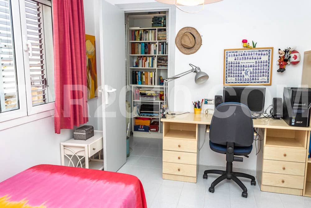 4 sypialnia Willa na sprzedaż w Garrucha z garażem - 550 000 € (Ref: 8545457)