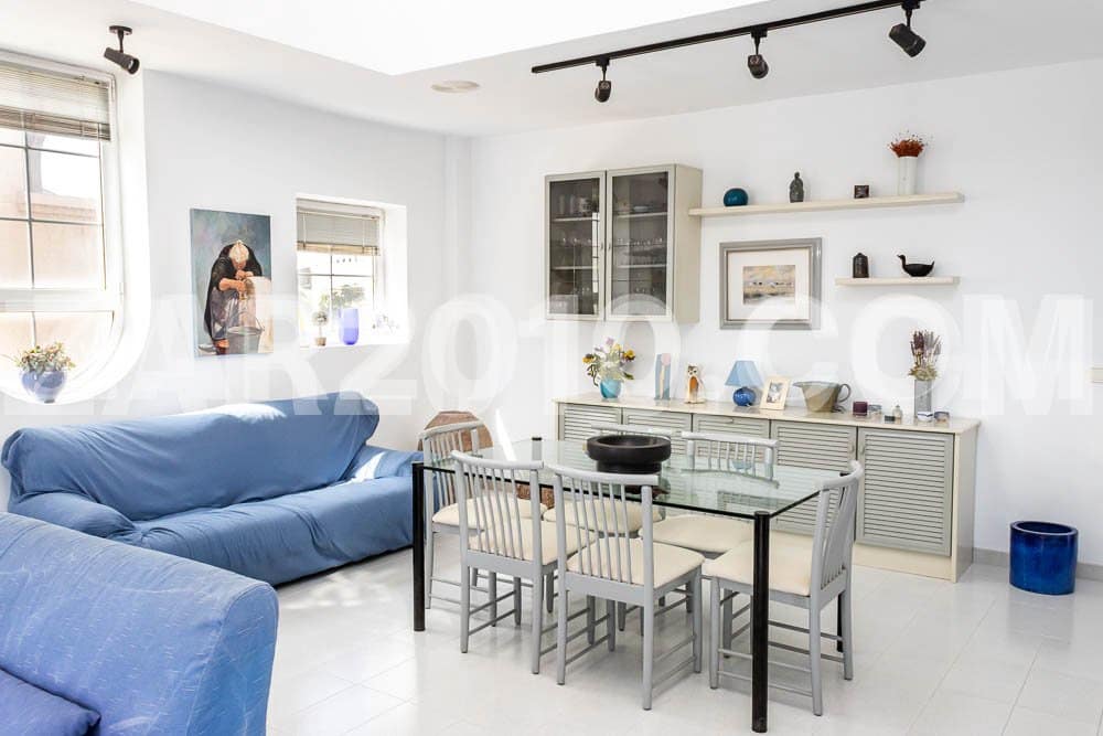 4 Zimmer Villa zu verkaufen in Garrucha mit Garage - 550.000 € (Ref: 8545457)