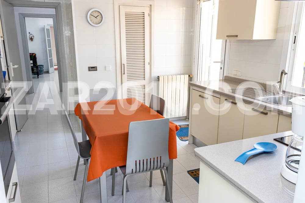 4 Zimmer Villa zu verkaufen in Garrucha mit Garage - 550.000 € (Ref: 8545457)