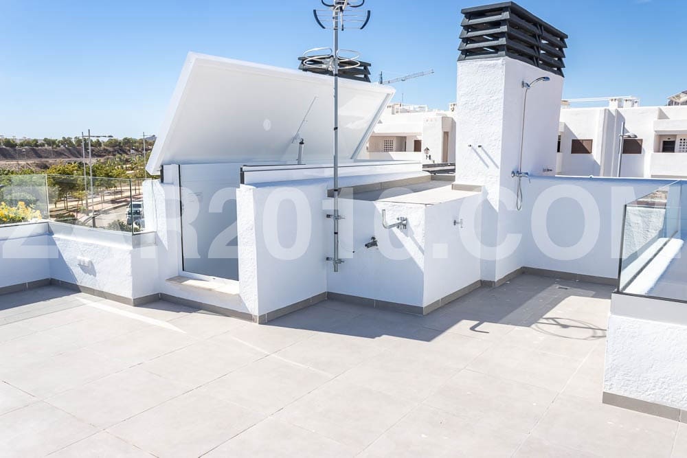 Chalet de 3 habitaciones en San Juan de los Terreros en venta con piscina garaje - 447.000 € (Ref: 8552859)