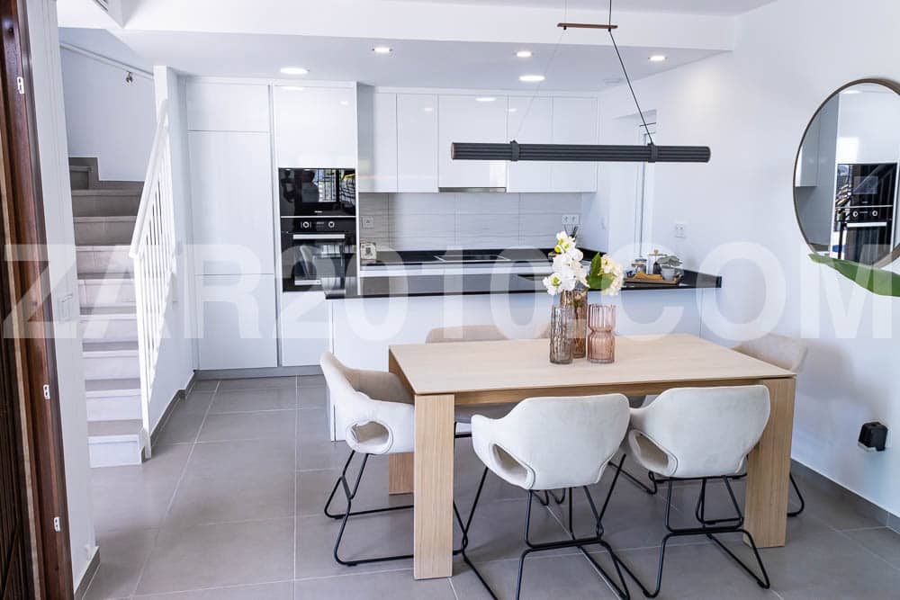 Chalet de 3 habitaciones en San Juan de los Terreros en venta con piscina garaje - 447.000 € (Ref: 8552859)