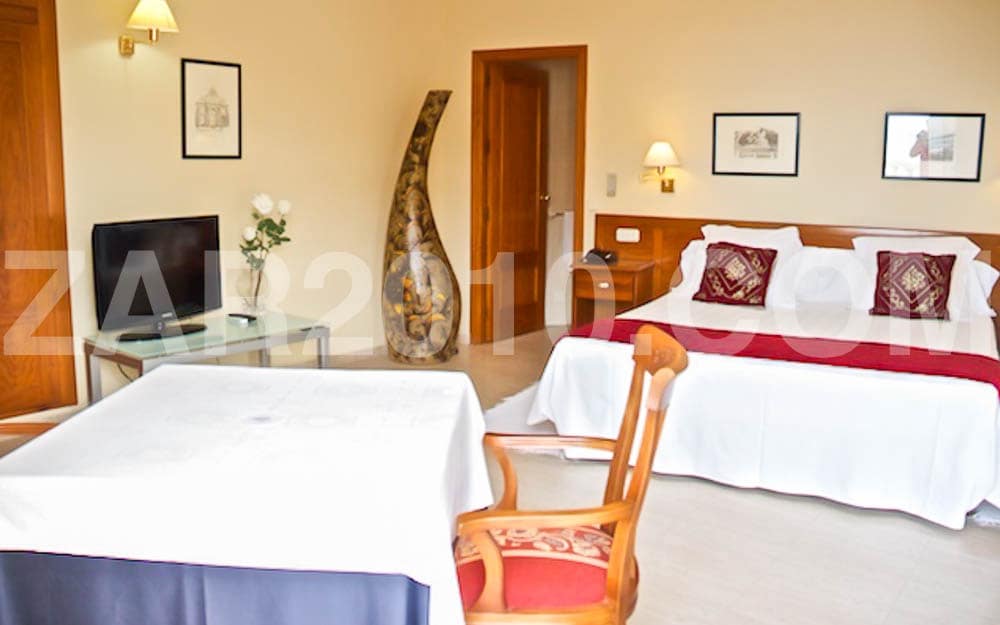 29 sypialnia Hotel na sprzedaż w Carboneras z basenem - 3 200 000 € (Ref: 8560387)