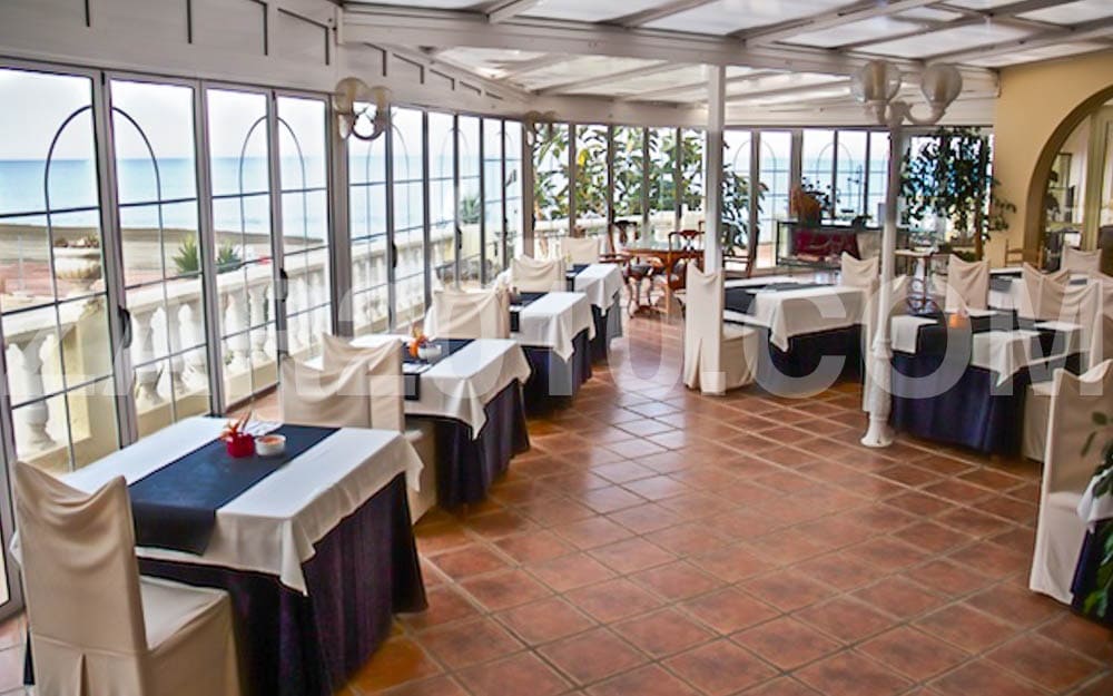 29 sypialnia Hotel na sprzedaż w Carboneras z basenem - 3 200 000 € (Ref: 8560387)