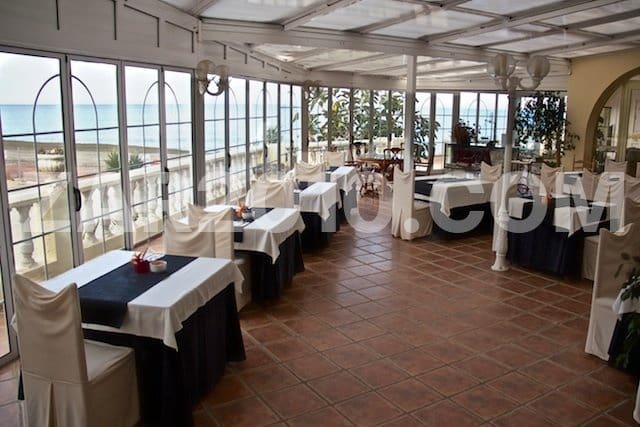 29 soverom Hotell til salgs i Almeria by med svømmebasseng - € 3 200 000 (Ref: 8560387)