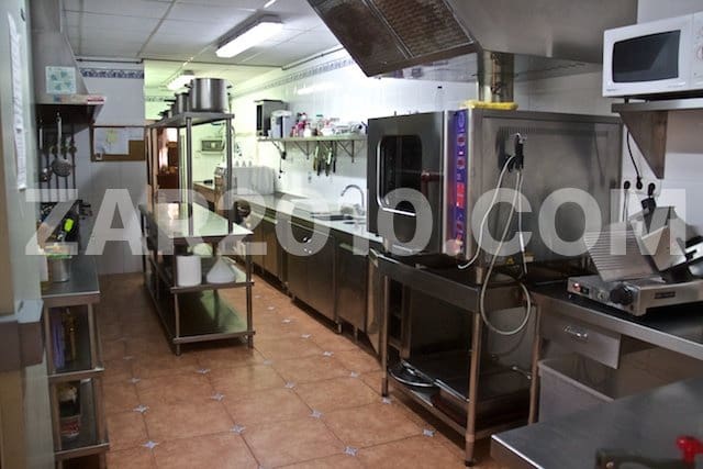 29 soverom Hotell til salgs i Almeria by med svømmebasseng - € 3 200 000 (Ref: 8560387)