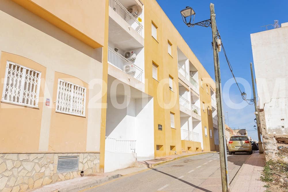 2 slaapkamer Appartement te koop in Garrucha - € 128.000 (Ref: 8790925)