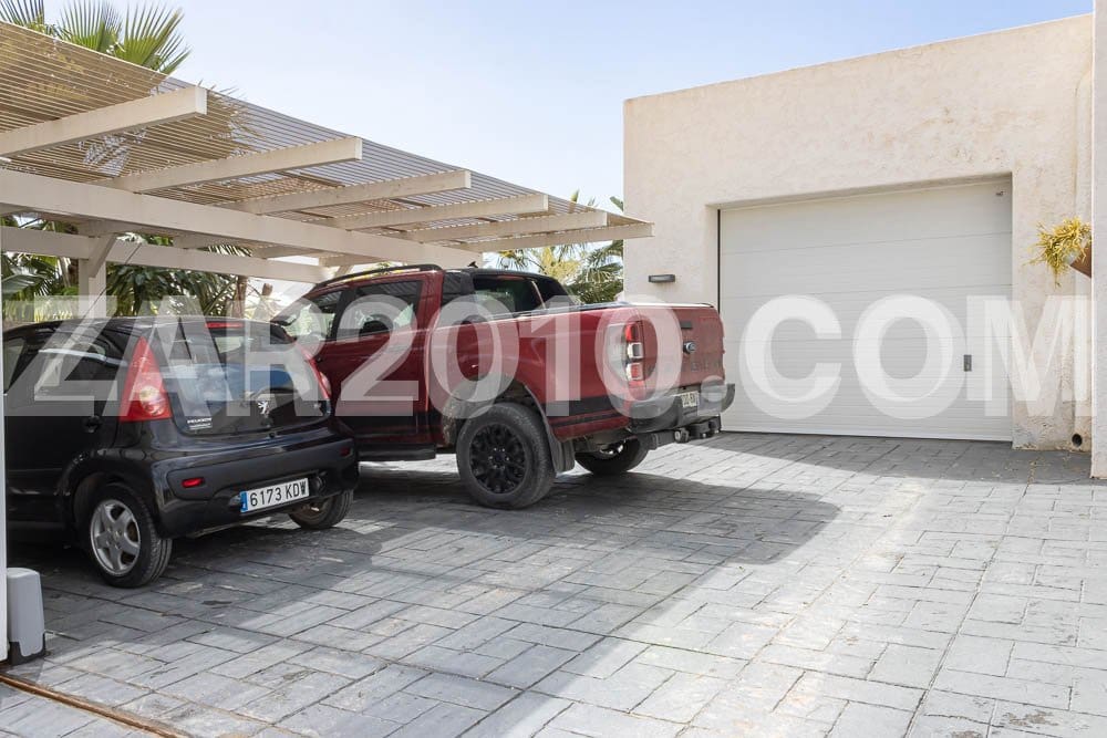 4 soverom Villa til salgs i Cuevas del Almanzora med svømmebasseng garasje - € 650 000 (Ref: 8881099)