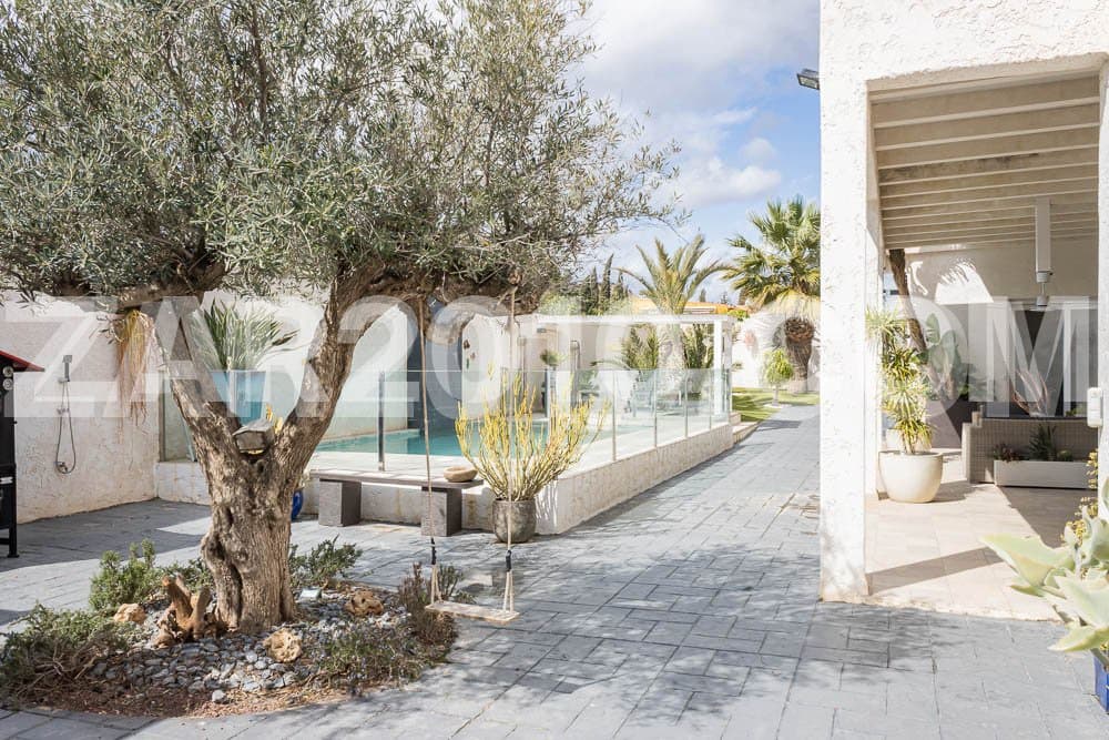 4 soverom Villa til salgs i Cuevas del Almanzora med svømmebasseng garasje - € 650 000 (Ref: 8881099)
