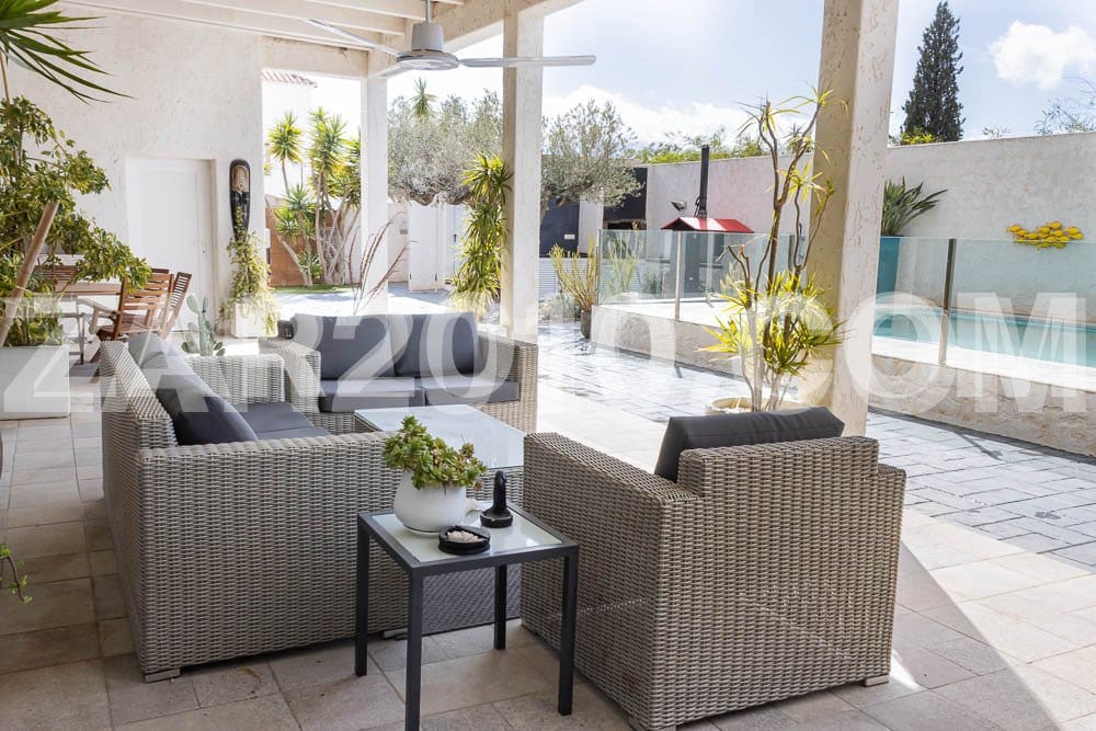 4 soverom Villa til salgs i Cuevas del Almanzora med svømmebasseng garasje - € 650 000 (Ref: 8881099)