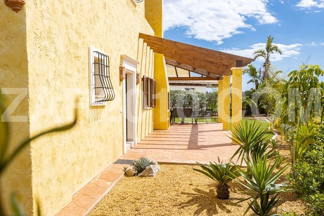 4 sovrum Villa till salu i Vera Ciudad, Vera med pool garage - 406 850 € (Ref: 8904816)