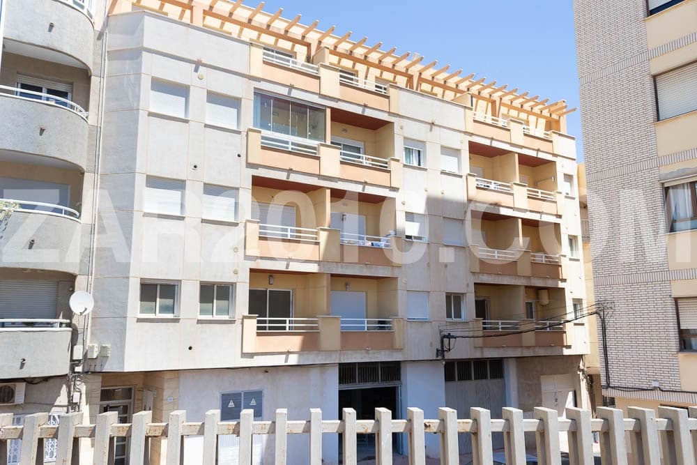 3 soveværelse Lejlighed til salg i Garrucha - € 125.000 (Ref: 9006499)