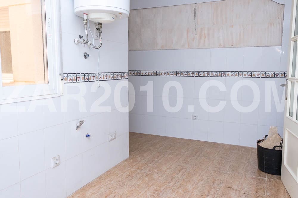 3 soveværelse Lejlighed til salg i Garrucha - € 125.000 (Ref: 9006499)