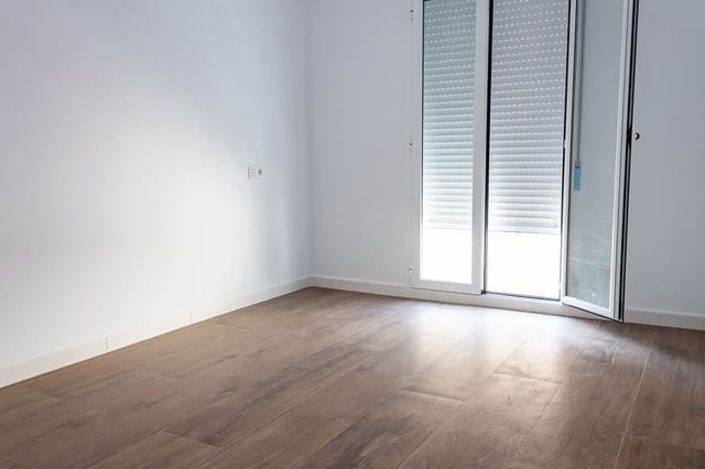 2 sovrum Lägenhet till salu i Garrucha med garage - 172 000 € (Ref: 9049602)