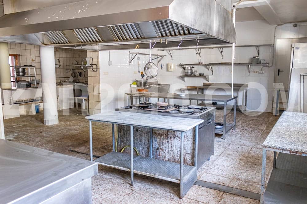 31 soveværelse Hotel til salg i San Juan de los Terreros - € 1.900.000 (Ref: 9069181)