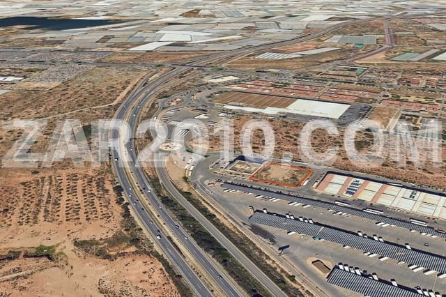 Solar/Parcela en El Ejido en venta - 950.000 € (Ref: 9151065)