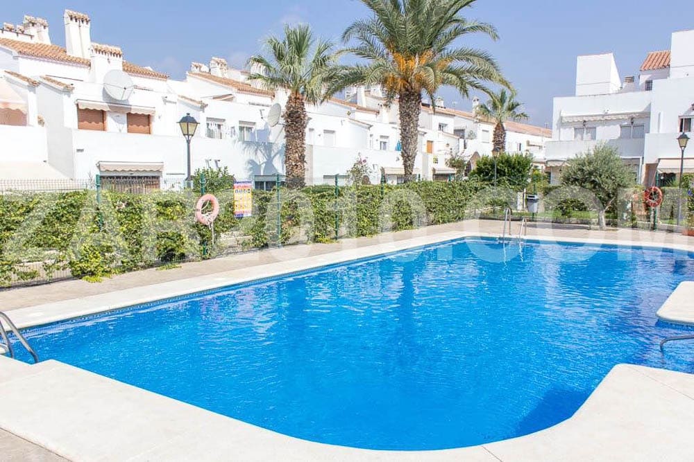 2 soveværelse Rækkehus til salg i Vera med swimmingpool - € 170.000 (Ref: 9152734)