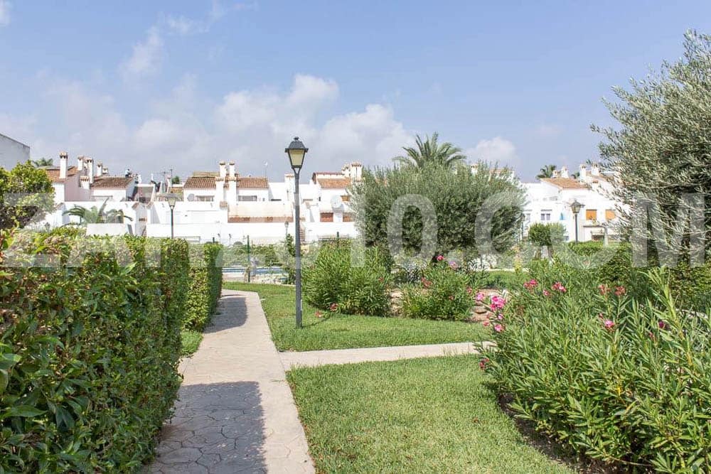 2 soveværelse Rækkehus til salg i Vera med swimmingpool - € 170.000 (Ref: 9152734)