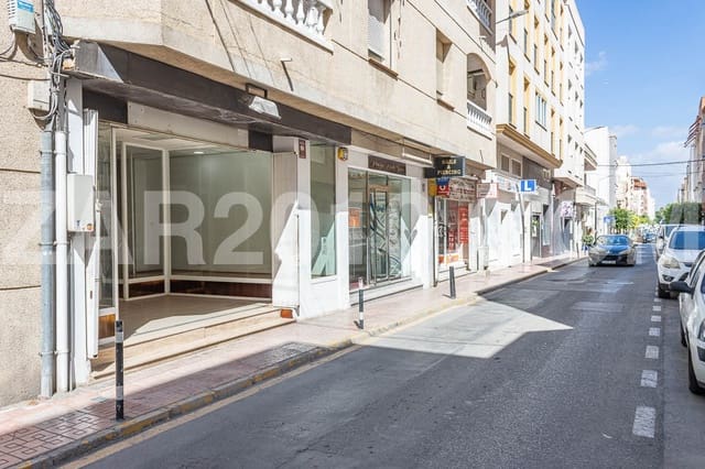 1 bedroom Commercial for rent in Garrucha - € 1,300 (Ref: 9278367)