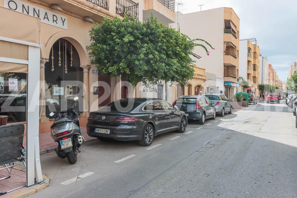 1 soveværelse Erhverv til leje i Garrucha - € 850 (Ref: 9297792)