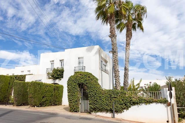 4 bedroom Villa for sale in Mojácar with pool garage - € 430,000 (Ref: 9398750)