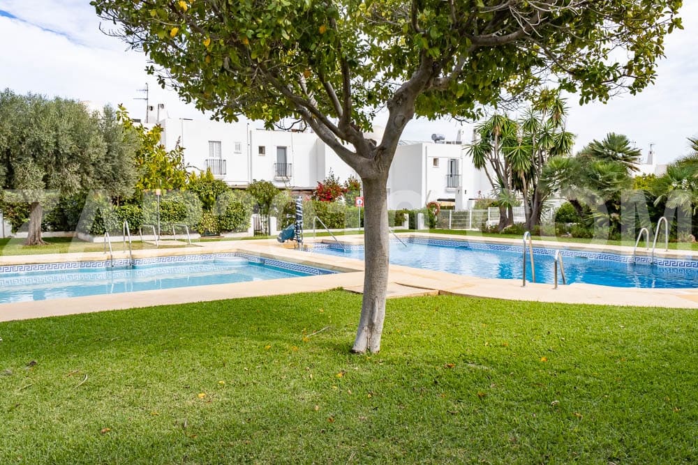 4 bedroom Villa for sale in Mojacar with pool garage - € 430,000 (Ref: 9398750)