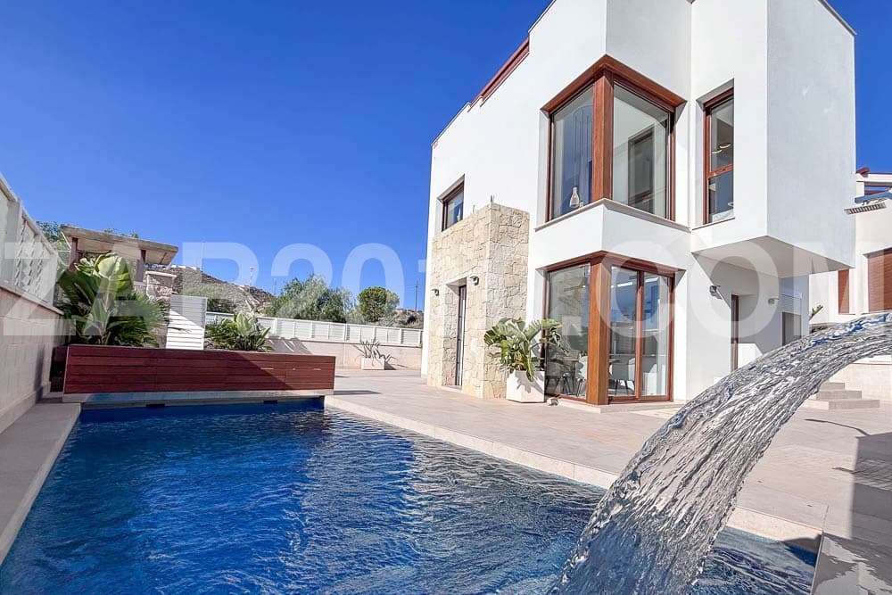 3 soverom Villa til salgs i Vera med svømmebasseng garasje - € 419 000 (Ref: 9449554)