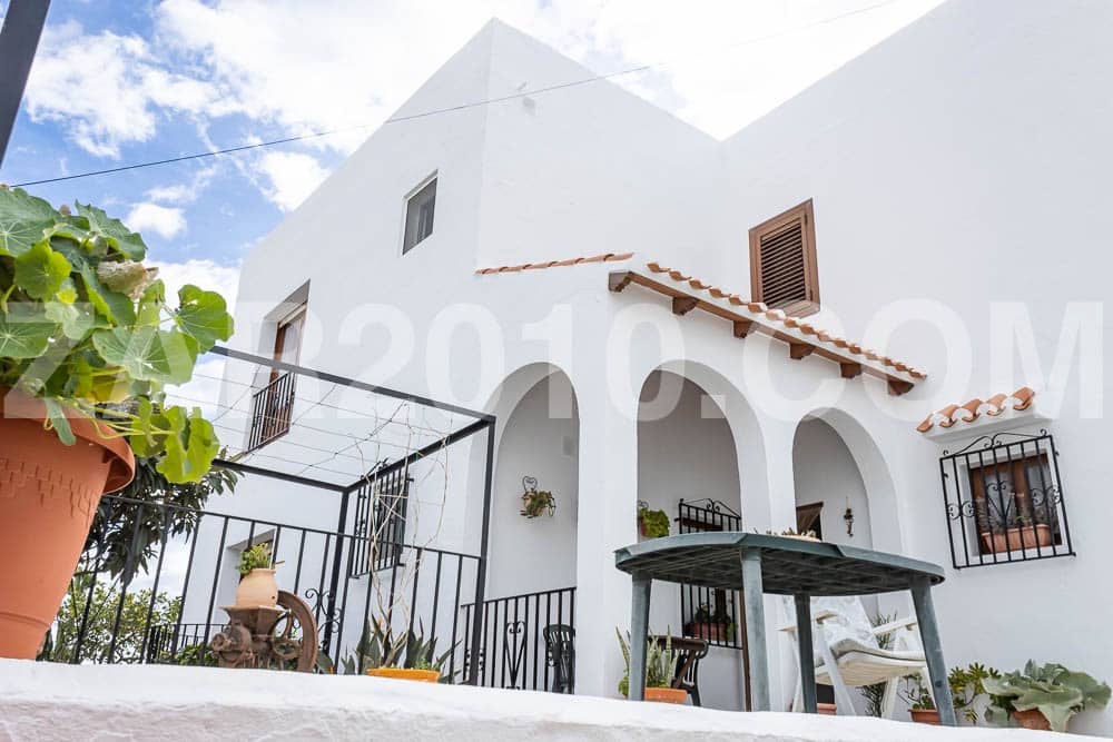 4 soveværelse Villa til salg i Mojacar med garage - € 450.000 (Ref: 9550358)