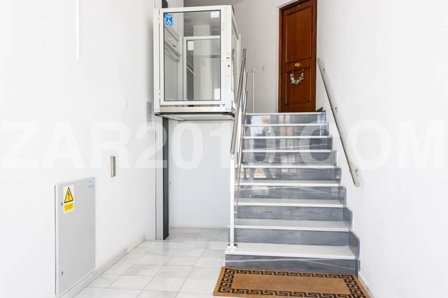 Ático de 3 habitaciones en Garrucha en venta con garaje - 700.000 € (Ref: 9618681)