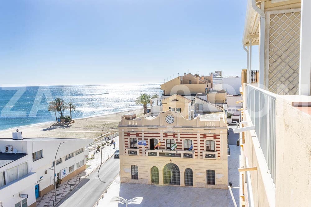 Ático de 3 habitaciones en Garrucha en venta con garaje - 700.000 € (Ref: 9618681)