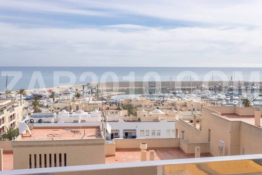 5 quarto Penthouse para venda em Garrucha com garagem - 365 000 € (Ref: 9667143)