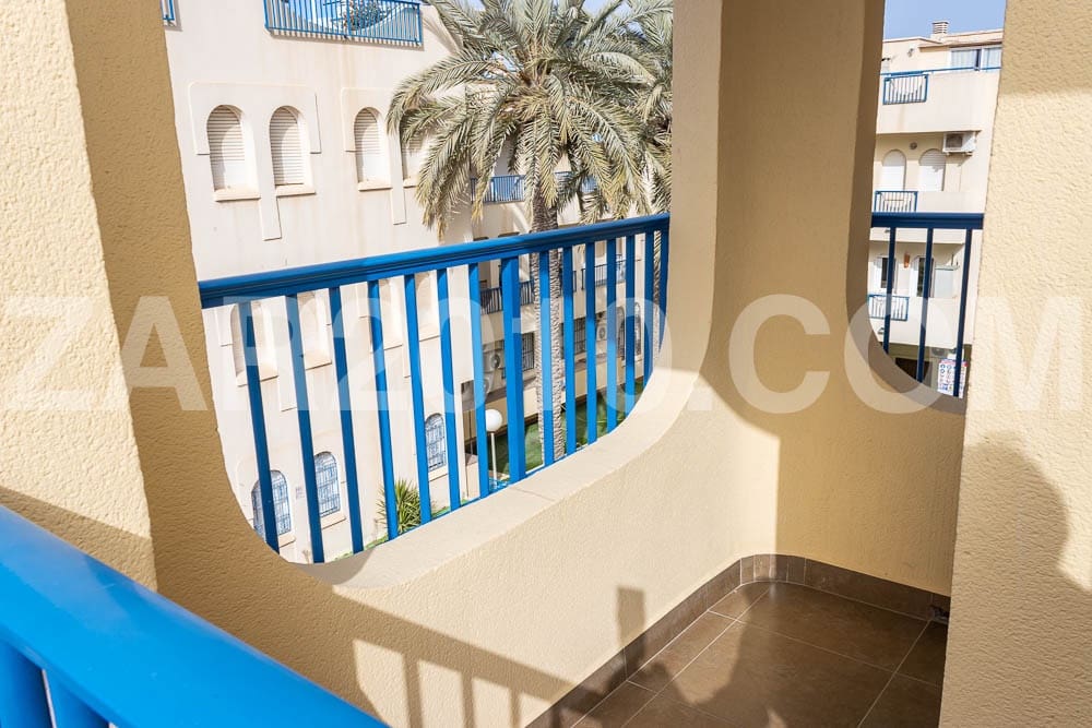 3 sypialnia Penthouse na sprzedaż w Garrucha z basenem - 180 000 € (Ref: 9782505)