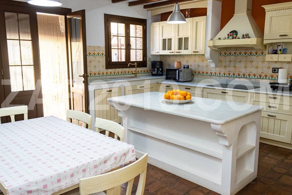 5 makuuhuone Rivitalo myytävänä paikassa Turre - 395 000 € (Ref: 9795763)