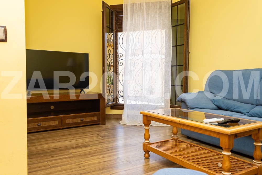 5 makuuhuone Rivitalo myytävänä paikassa Turre - 395 000 € (Ref: 9795763)