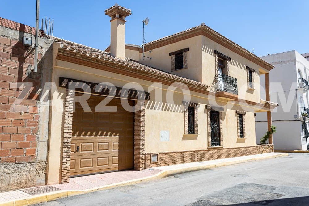 5 sovrum Villa till salu i Cuevas del Almanzora med garage - 370 000 € (Ref: 9795763)