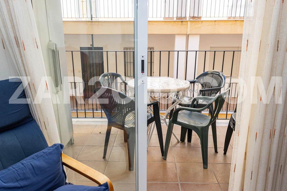 2 bedroom Apartment for sale in Garrucha with garage - € 140,000 (Ref: 9836831)